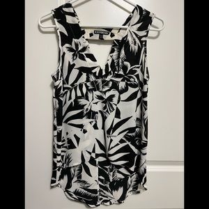Express - Black and White Abstract Floral Top with Back Slit
